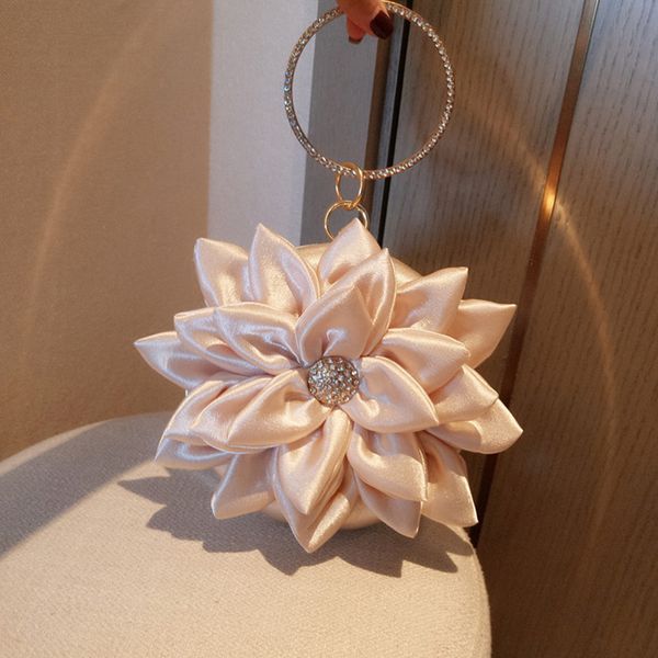 

evening bags diamond evening bag flower wedding bags for bride purse and handbags wedding party day clutches all match colorful tote 230428