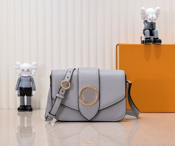 

designer lady one shoulder bag shopping bag luxury leather shoulder chain handbag covers classic fashion size 23-18-8 cm m55949