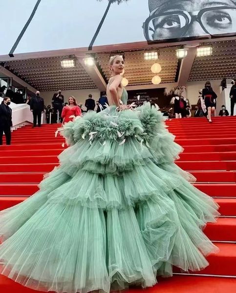 

luxury sage quinceanera dresses pleats tiered spaghetti straps backless long puffy sweet 16 party debutantes gowns chic special occasion pag, Blue;red