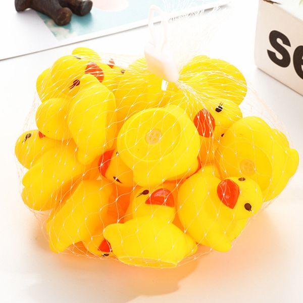 

bath toys 100pcs/lot squeaky rubber duck duckie bath toys baby shower water toys for baby children birthday favors gift 230131
