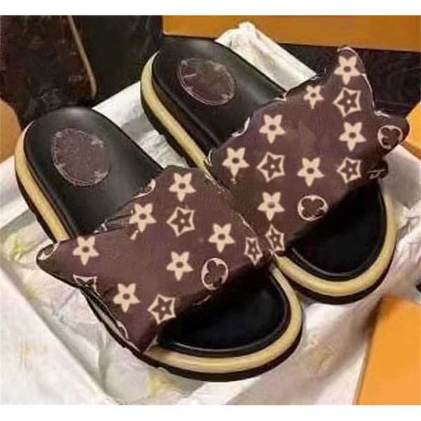 

designers pool slide pillow mules slippers men women sandals slip on platform flat padded front strap slippers fashionable easy-to-wear styl, Black