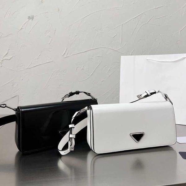 

women shoulder bag flip handbags purse genuine leather triangle sign 5a quality messenger wallets plain handbag