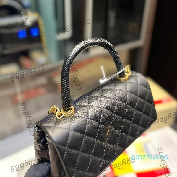 

body womens bags cross caviar 77 co handle totes cowhide gold metal hardware matelasse chain crossbody shoulder turn lock handbags 20cm 6col