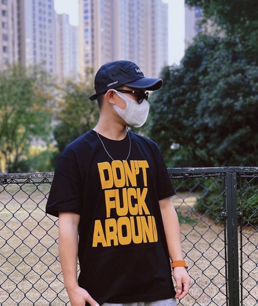 

box usd dollars logo print men's t-shirts high street spring summer fashion skateboard men tshirt, White;black