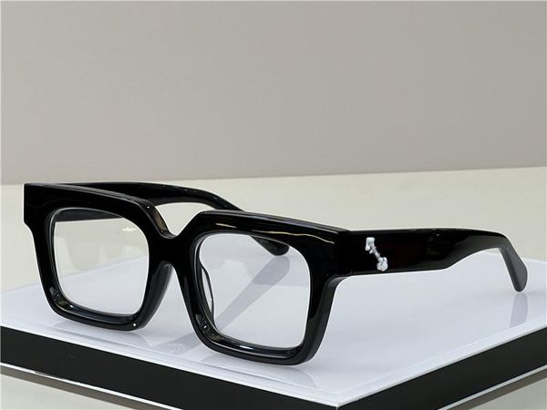 black frame clear lens