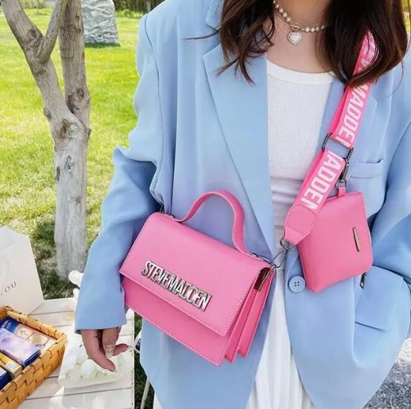 

2023 new fashion messenger bags shoulder handbags wallet women's bags, Black;red