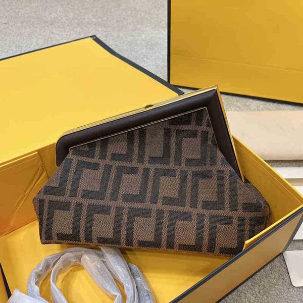 

shoulder bag designer bags luxury handbag women triangular package fashion shopping handbags crossbody bags purses 220722