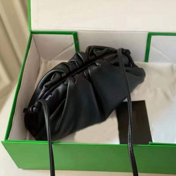 

5a fashion designer bags women handbag solid leather cloud bag women simple makeup banquet luxury hand purse handbags