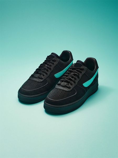 

2023 release authentic shoes & co. x air 1 low dz1382-001 black/multi-color men women sports sneakers with original box, White;red