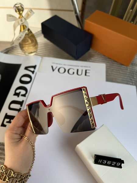 

2023 fashion luxury man designer sunglasses for men and woman vintage square matte frame letter printed color film glasses trend leisure, White;black