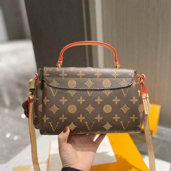 

luxurys designer bag women handbags lady messenger fashion shoulder bag luxury crossbody chains canvas handbag purse messenger hobo accessor