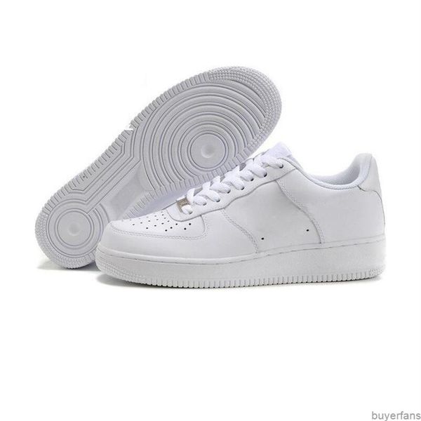 

2021 brand discount men women flyline running shoes sports skateboarding ones shoe high low cut white black outdoor trainers sneak303m