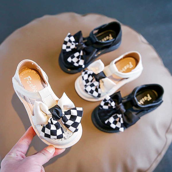 

2022 summer new kids fashion korean style girls bow pu round-toe covered toes sandals versatile casual lace beautiful breathable 0202, Black;red