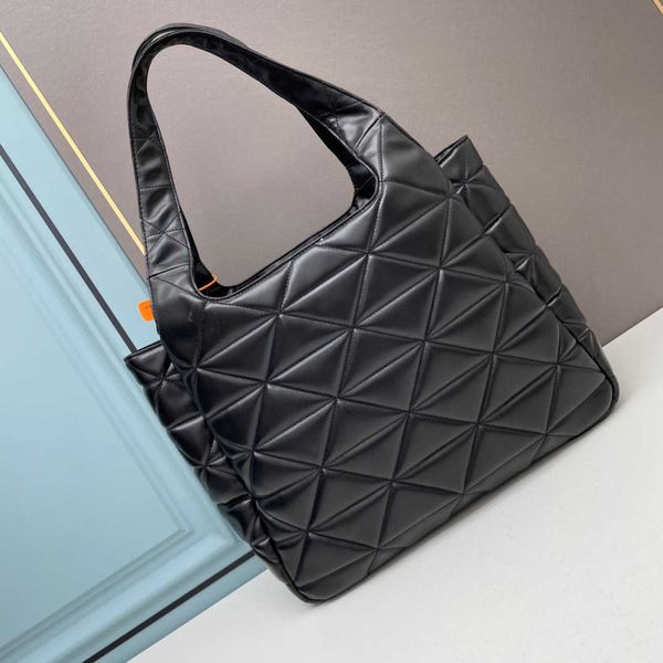 

1bg449 triangular rhombus soft sheepskin large shopping bag with multiple compartments tote underarm document umbrella vagrant bag