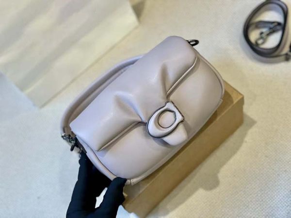 

cosmetic bags cases womens pillow bag sheepskin designer bag luxury sunshade cloud handbag soft pleated purse fashion backpack womens 2023 f