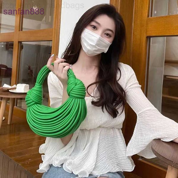 

bottegas bag vene jodie 2022 new hand-held knotted bag niche design high fashion hand woven ramen strip female