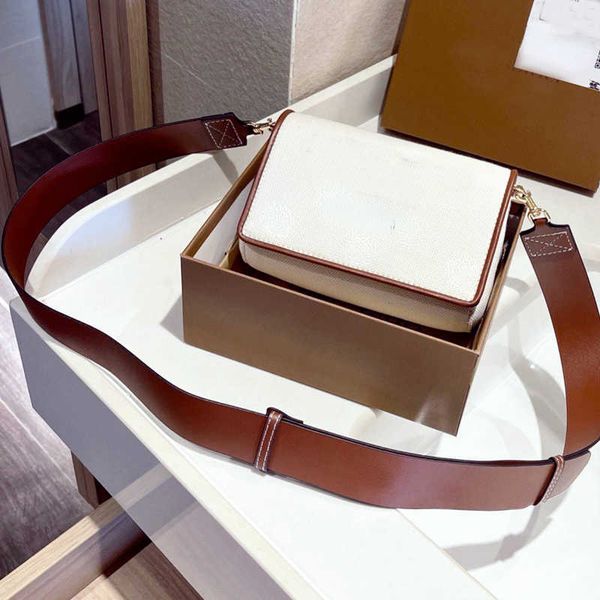 

designer luxury burbrerity bags for women brown crossbody handbags vintage burbrery leather wallet paris plaid the totes bag fashion purses