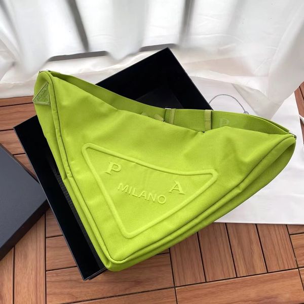 

fashion luxury luxurys designers nylon bag triangle pochette beach wallet shoulder mens womens canvas totes hangbag linen crossbody hobo bag