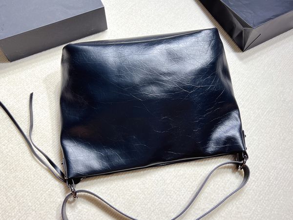 

tote locomotive bag original cowhide female one-shoulder fashion 3-color bag simple and versatile large capacity high appearance