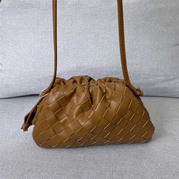 

designer bottegas bags vene 2022 new style pleated wind woven cloud bag leather single shoulder messenger hand magnetic button dum 7q0t