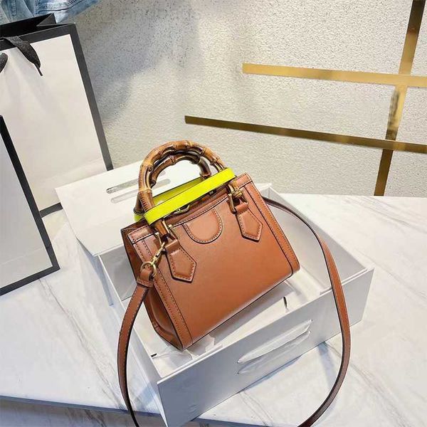 

womenleather jumbo s printed diana mini tote bags hardware bamboo handles designer female shoulder crossbody beach shopping bag handbag ggit