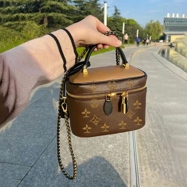 

classic genuine leather totes bag shoulder cosmetic bag vanity women's men travel crossbody bags luxury designer fashion wallet printed