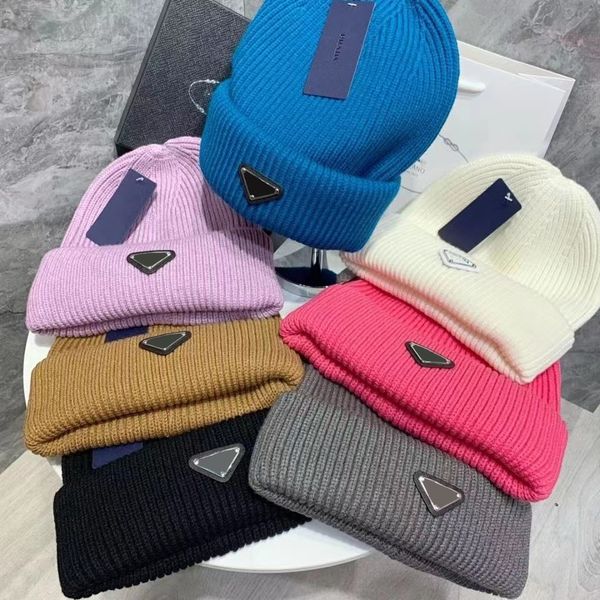 

designer mens beanie hat winter hats solid color letter outdoor woman beanies bonnet head warm triangular cashmere knitted skull cap bucket, Black;white