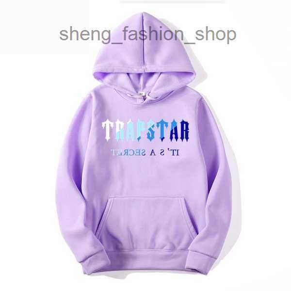 

trapstar tracksuit brand printed sportswear men 18 colors warm two pieces loose sweatshirt pants set hoodie jogging 220815 1 dnau, Black