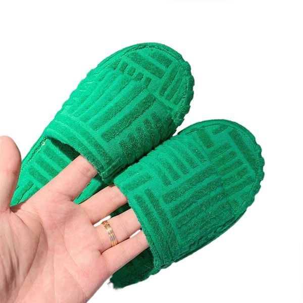 

designer plush slippers for women 2023 new outer wear black white pink orange green joker plus one word slippers lady platform towel slipper