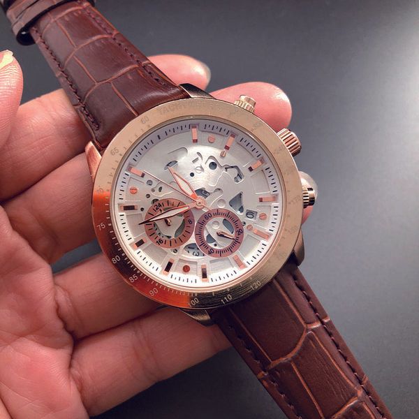 

2023 men's luxury quartz watch business fashion five-pin hollow multi-function calendar waterproof steel band watches, Slivery;brown