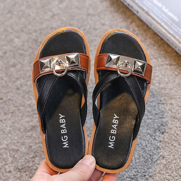

slipper 2022 summer new style kids drag pin foot vacation beach wear girls flat sandals and slippers sequins non-slip for children 0203, Black;grey