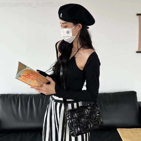 

casual cassettes vene women's bag bottegas 2023 pillow fashion winter designer cowhide bags pleated one shoulder crossbody small 6lds