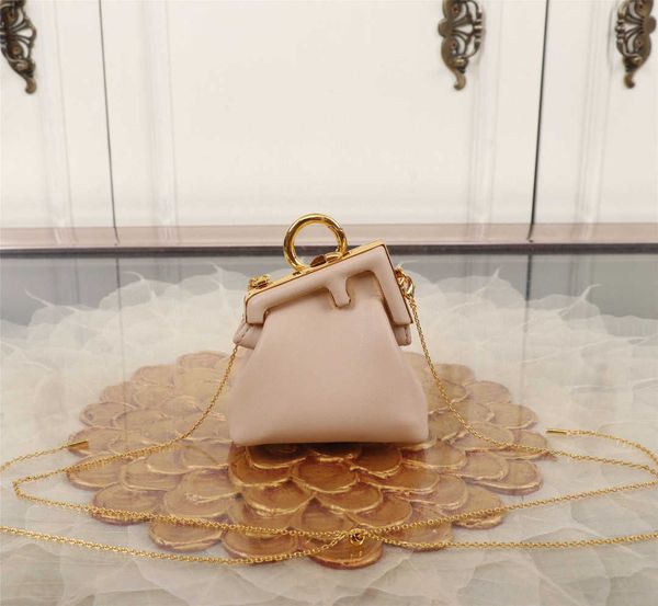 

2021 new mini clip bag f family cloud bag first bag lambskin single shoulder messenger bag hand dinner bag