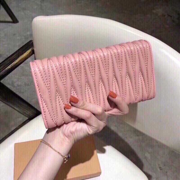 

luxury brand designer wallet card pack change coin purses handbag sheepskin pleated bag women's wallets beauty versatile fashion leathe, Red;black