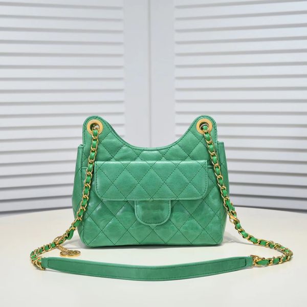 

fashion bag crossbody bag 5a quality oil wax leather material athens body trend chain suitable for four seasons good match