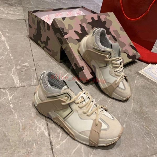 

shoes thicksoled non-slip sneakers men and women fashion retro running fashion week fashion cat valentinoes valentinoitys rmm, Black