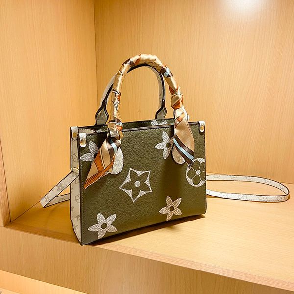 

women bag handbag luxurys bags handbags ladies shoulder bag patent leather diamond evening cross body s size silk scarf