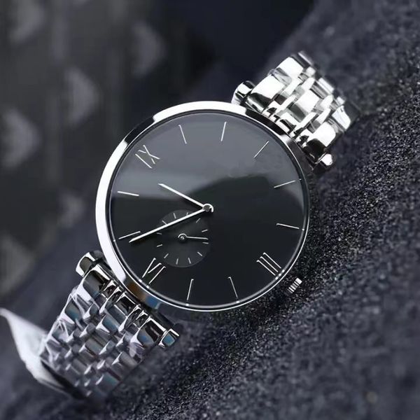 

classic quartz watch original movement stainless steel sapphire a1676 leisure fashion watches, Slivery;golden