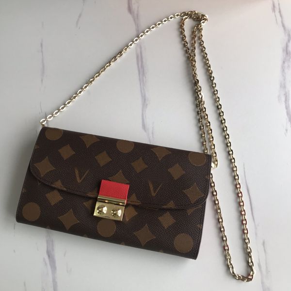 

2023 fashion designer women shoulder bags luxury lady classic flower letter handbags highs quality leather chains crossbody original box pla