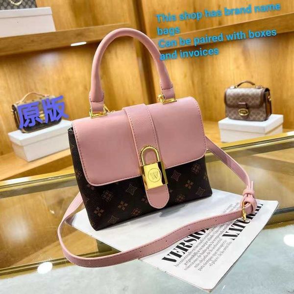 

store clearance promotion handbag online export 2023 new special fashion leather lock bag one shoulder cross body portable women's belt