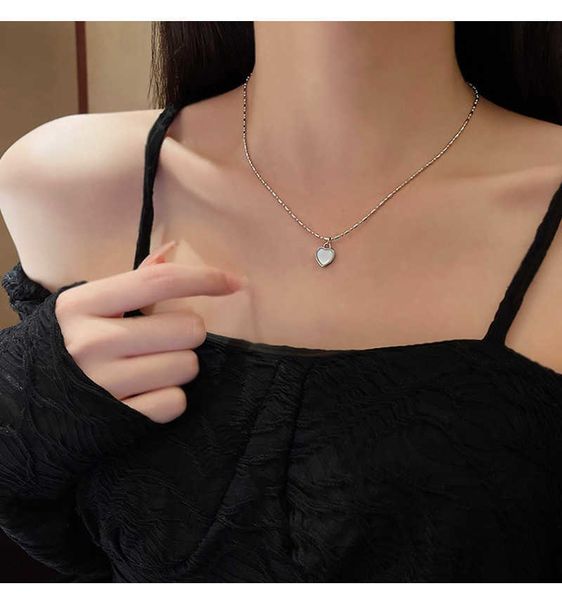 

fashion silver plated white moonstone pendant necklaces luxury women jewelry clavicle chain short necklace 0206