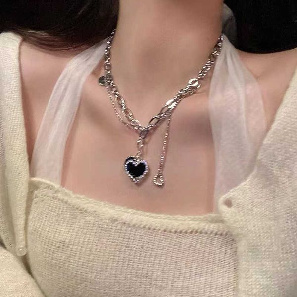 

new vintage fashion silver color heart-shape chain pendant necklaces for women necklace female y2k jewelry gift 0206