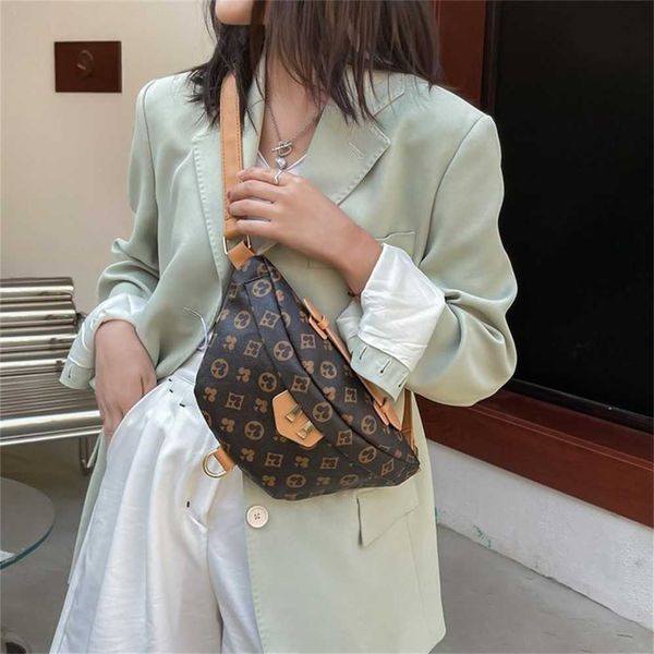 

79% off bags outlet store new old flower large capacity chest single shoulder cross-body women's color change leather dumpling bag