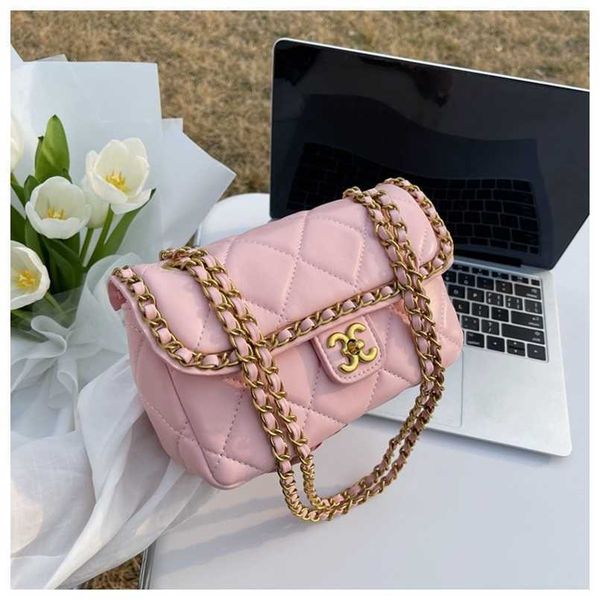 

2023 bags clearance outlets and summer new style small lingge versatile one-shoulder diagonal chain women's fashion buckle bag