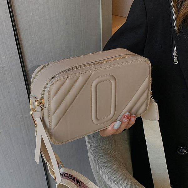 

2023 new multicolor camera shoulder bags designers ladies handbag women fashion bags, Black;red