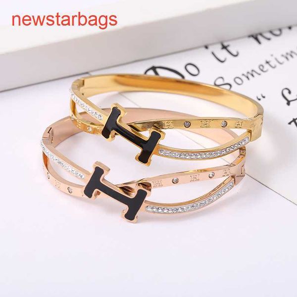 

herme designer bracelets online store personality cool style fashion bracelet female inlaid pearl engraved letter h gold, Golden;silver