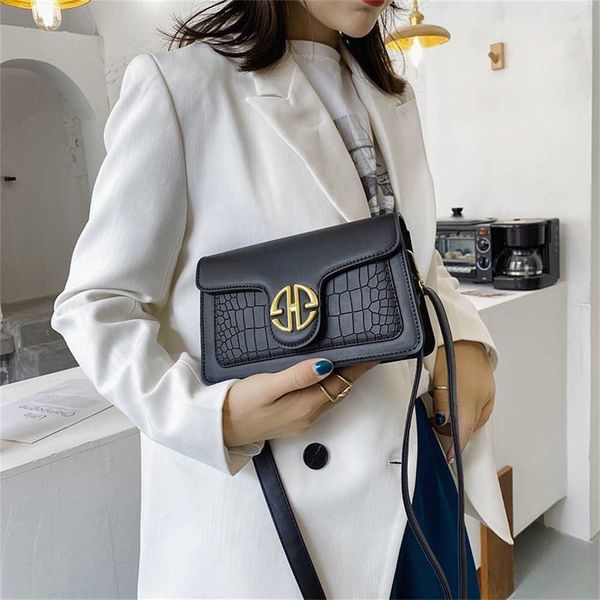 

designer handbag store 60% off and autumn bags women's new fashion versatile small square bag korean version western-style one-shoulder
