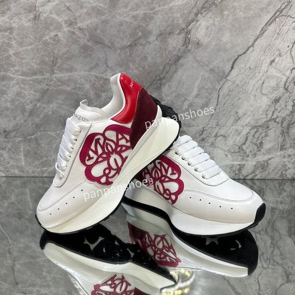 

designer woman platform sneaker shoes indentations high quaitly sandal slipper shoe canvas classic man trainers, Black