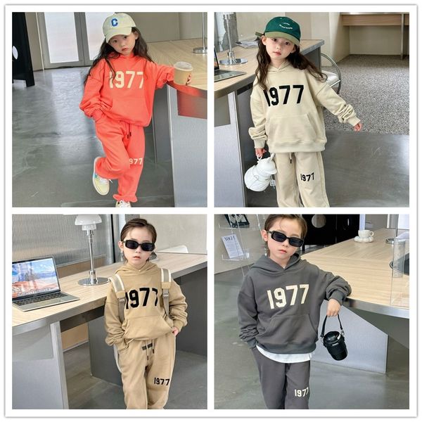 

hooded sweatshirt kids clothes baby clothing sets boys girls coats designer clothes fashion streetshirts pullover sweatshirts, Black;white