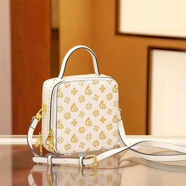 

2023 bags clearance outlets hong printed small large capacity single shoulder messenger trend women's square bean curd bag